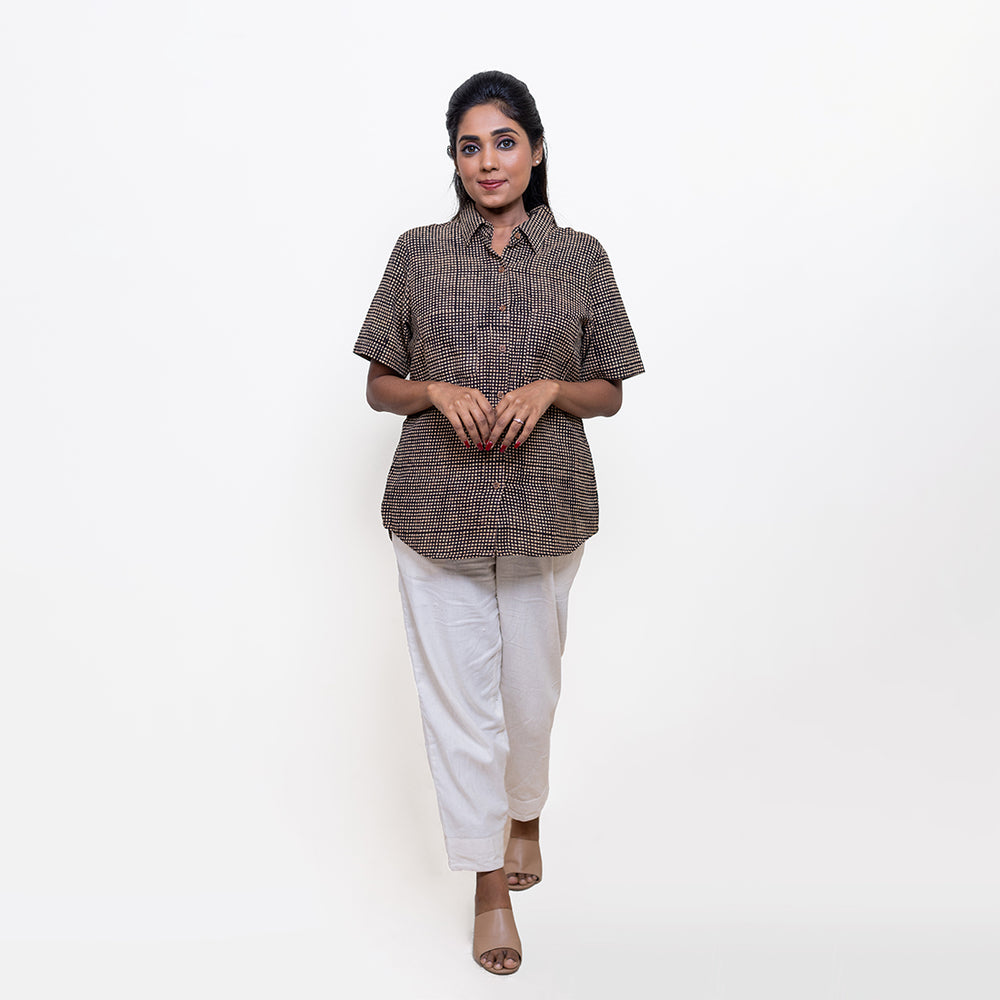 
                  
                    BEIGE BLOCK PRINTED SHIRT WITH POCKETS AND WOOD BUTTONS
                  
                