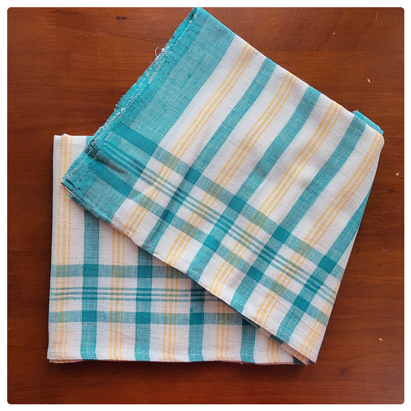 
                  
                    Gandhigram Khadi Big Towel in Azo-free Dyes (Set of 2) Assorted colors
                  
                