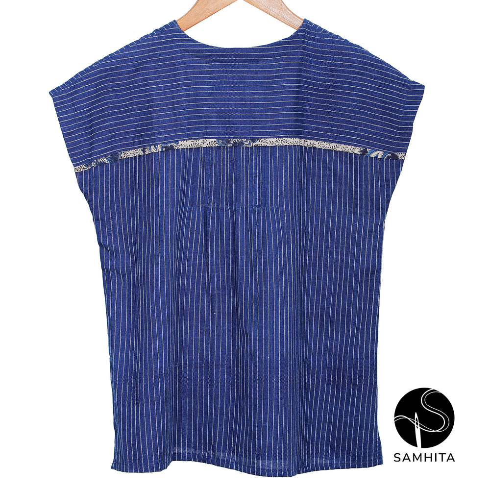 
                  
                    Dark blue striped  top with cap sleeves and contrast detail in the center (WT208C)
                  
                