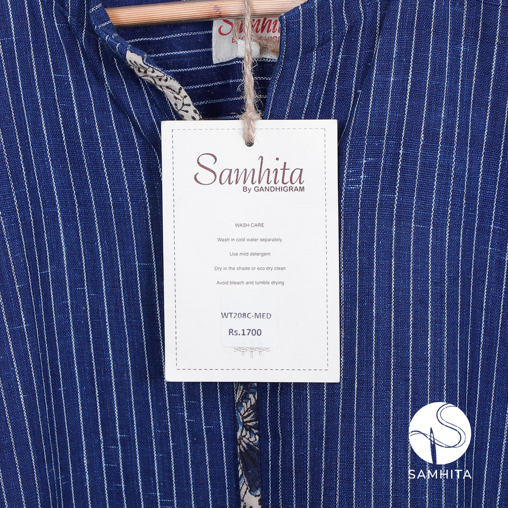 
                  
                    Dark blue striped  top with cap sleeves and contrast detail in the center (WT208C)
                  
                